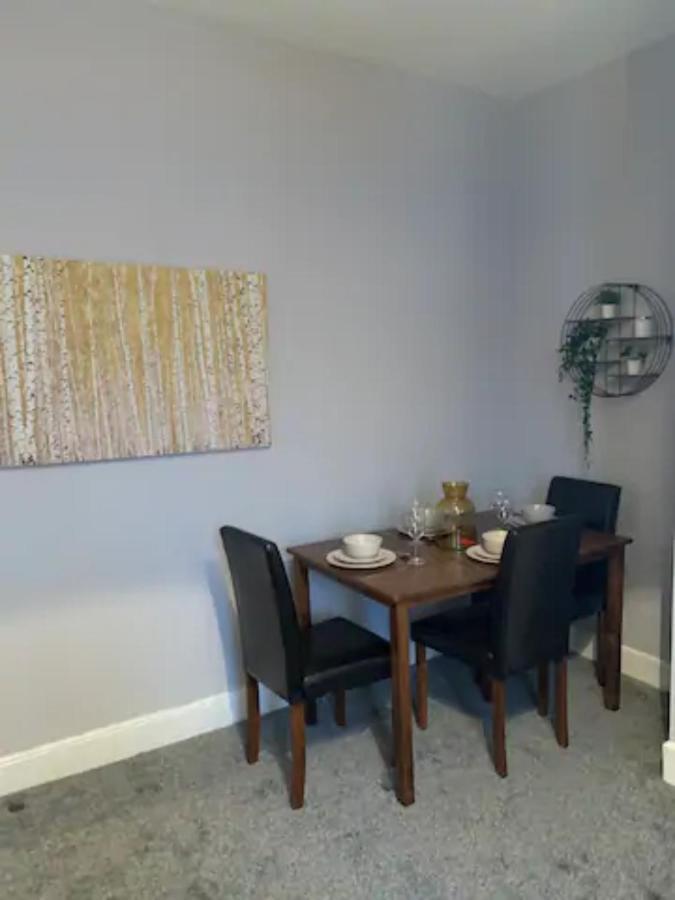 Heaton-Beautiful 3 Double Bedrooms Sleeps 6 Free Parking And Wifi 泰恩河畔纽卡斯尔 外观 照片